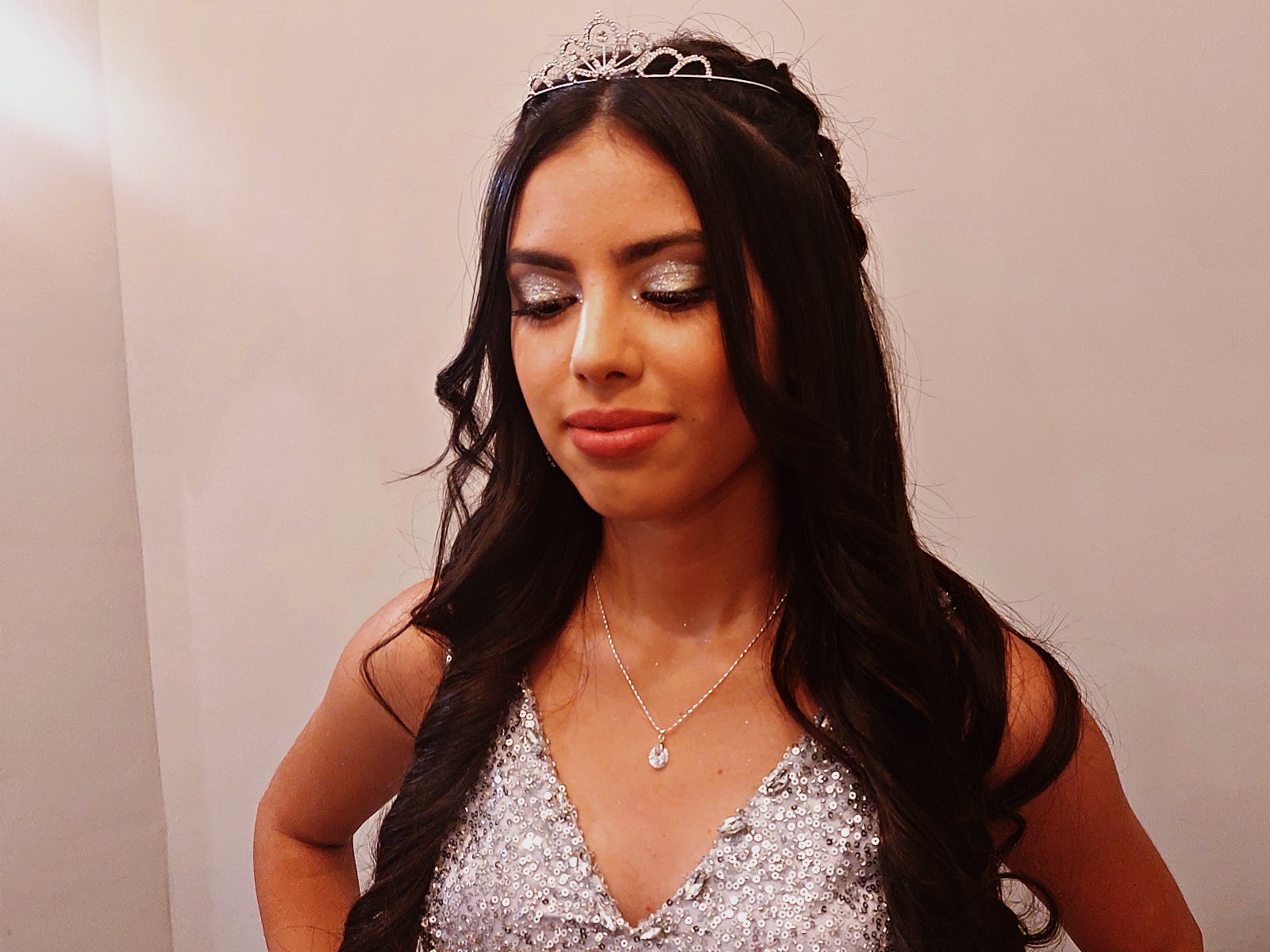 Maquillaje y peinado para 15 años